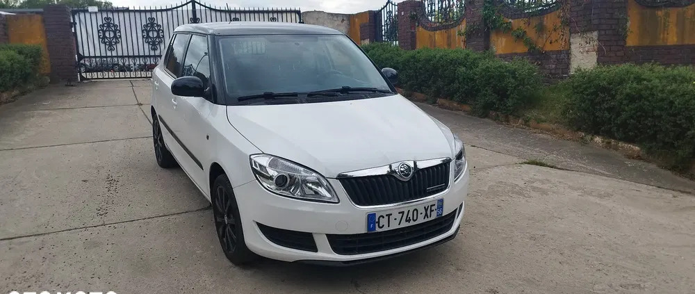 skoda fabia Skoda Fabia cena 18900 przebieg: 140000, rok produkcji 2013 z Ziębice